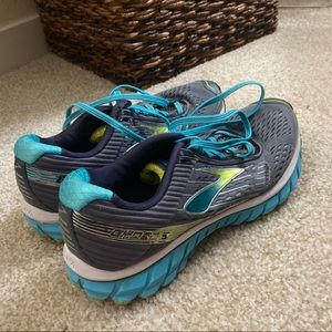 Brooks Ghost 5 - Women’s Running Shoe